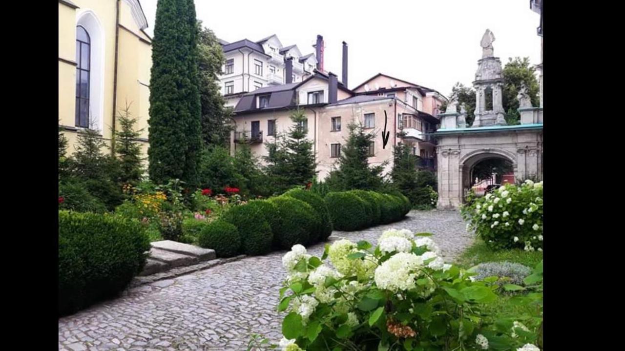 Ferienwohnung Бажане Місце Kamjanez-Podilskyj Exterior foto