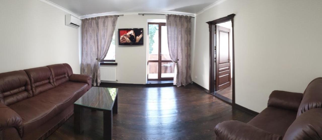 Ferienwohnung Бажане Місце Kamjanez-Podilskyj Exterior foto